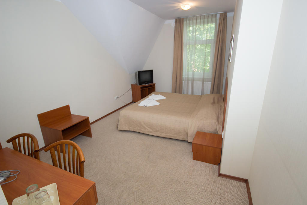 Deims Hotel Šilutė Εξωτερικό φωτογραφία