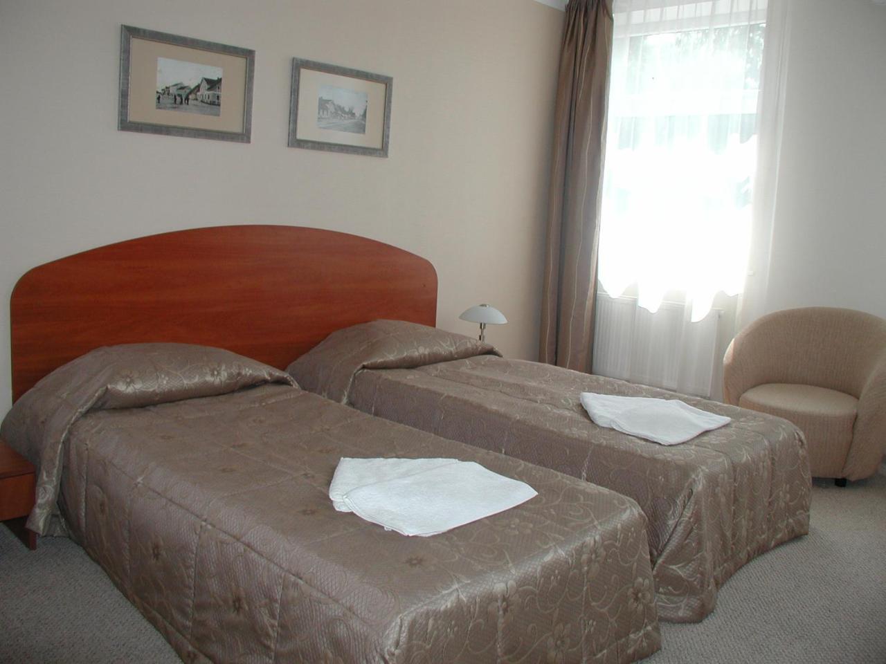 Deims Hotel Šilutė Εξωτερικό φωτογραφία